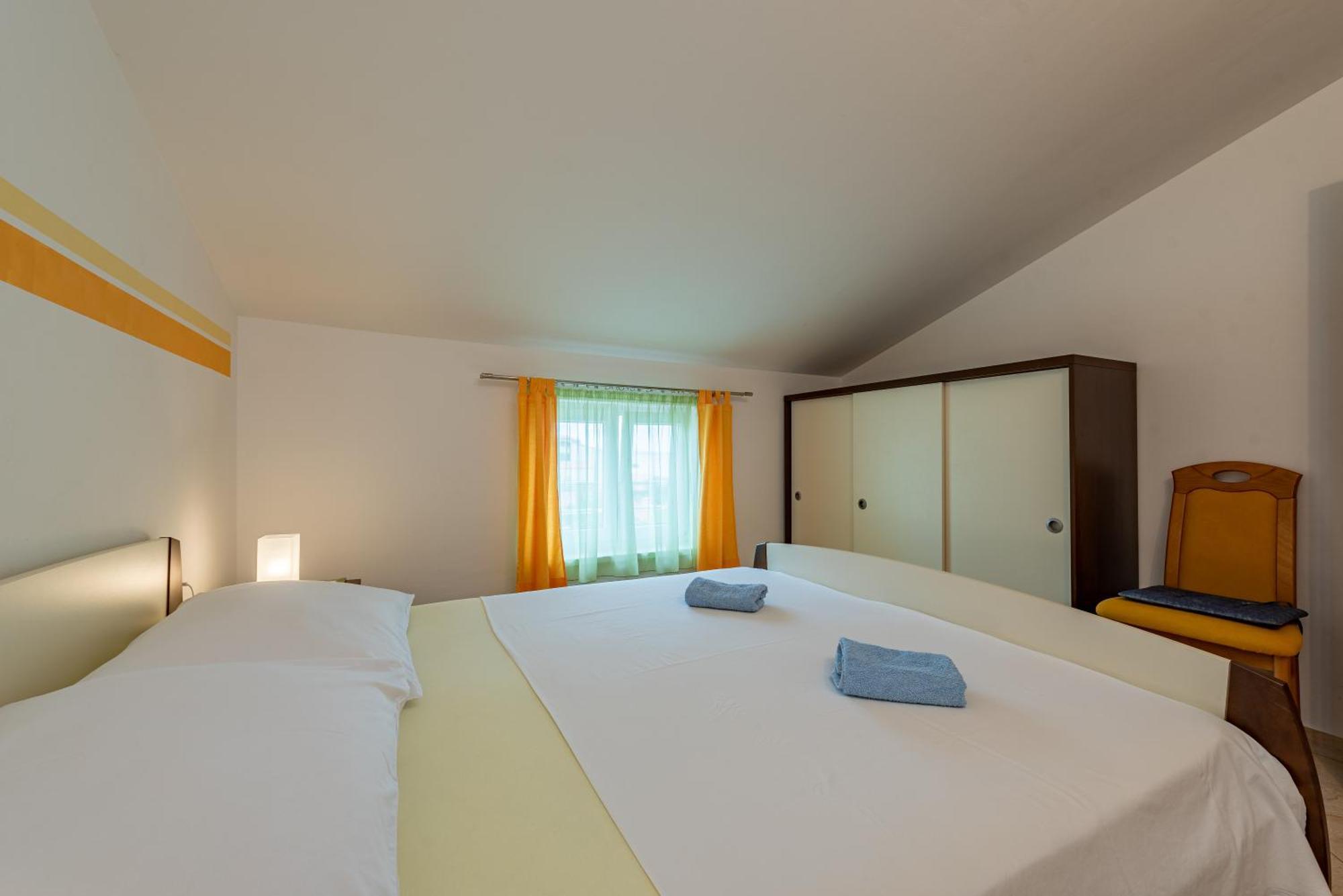 Haus Toni Apartment ราชานาส ภายนอก รูปภาพ
