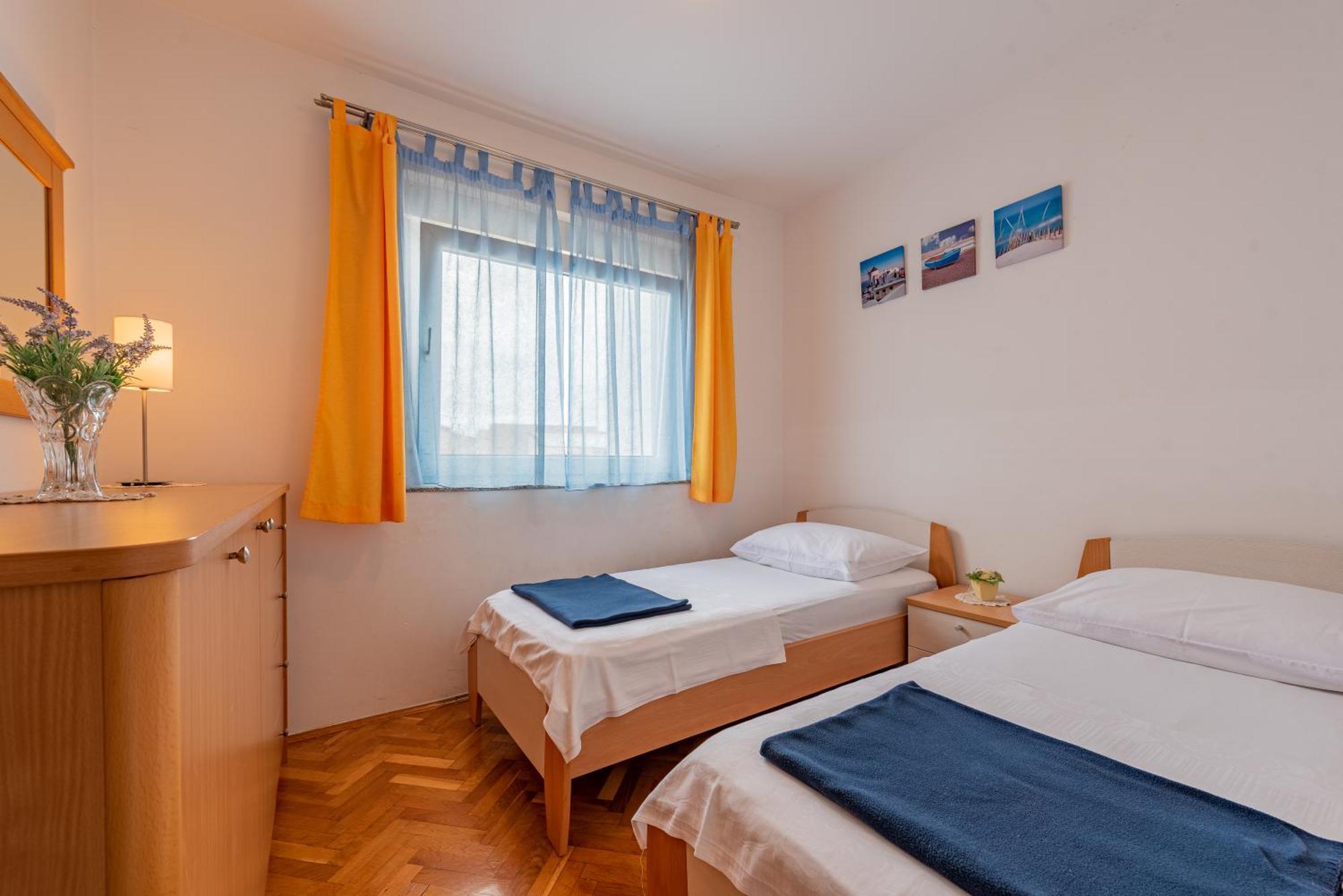 Haus Toni Apartment ราชานาส ภายนอก รูปภาพ