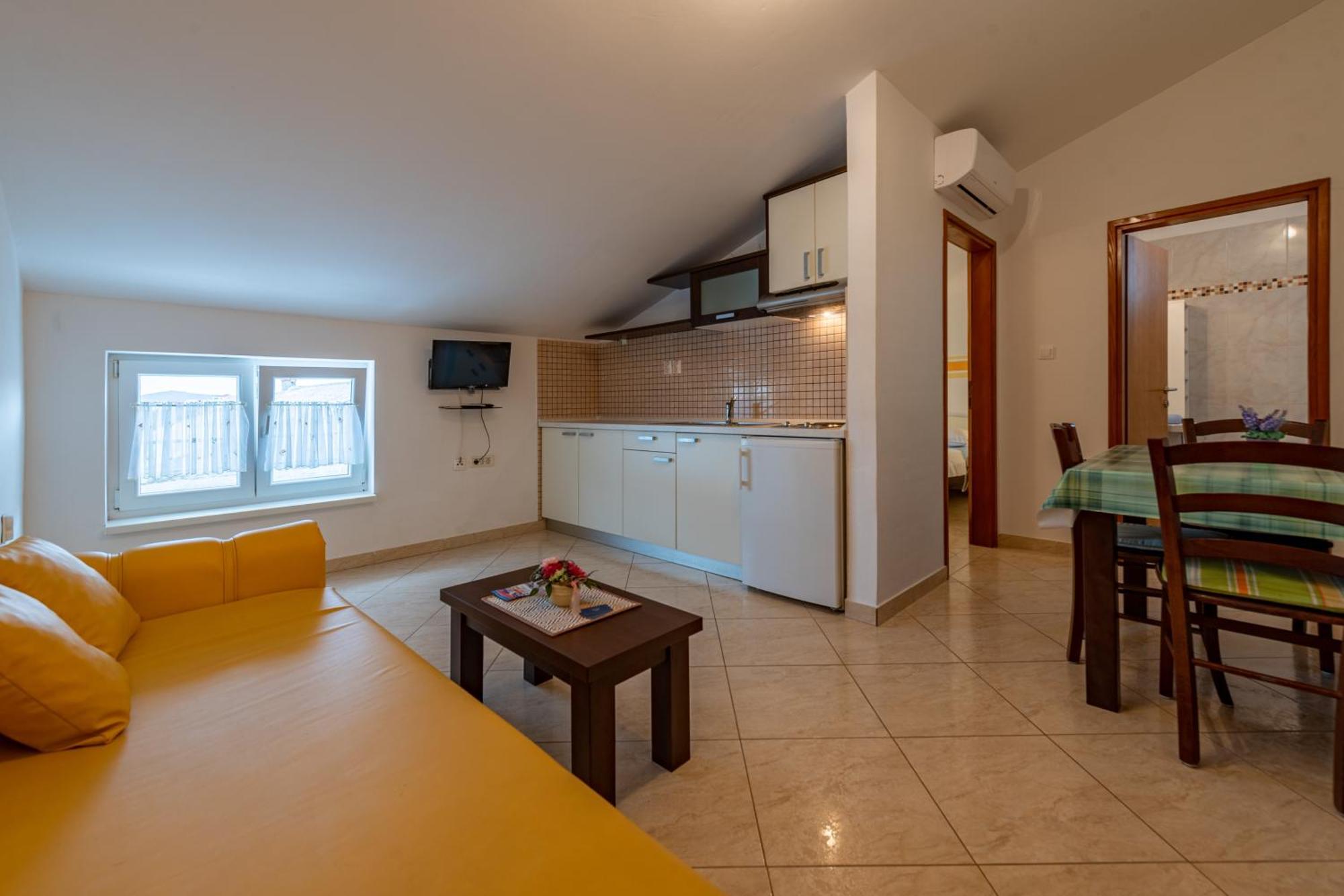 Haus Toni Apartment ราชานาส ห้อง รูปภาพ